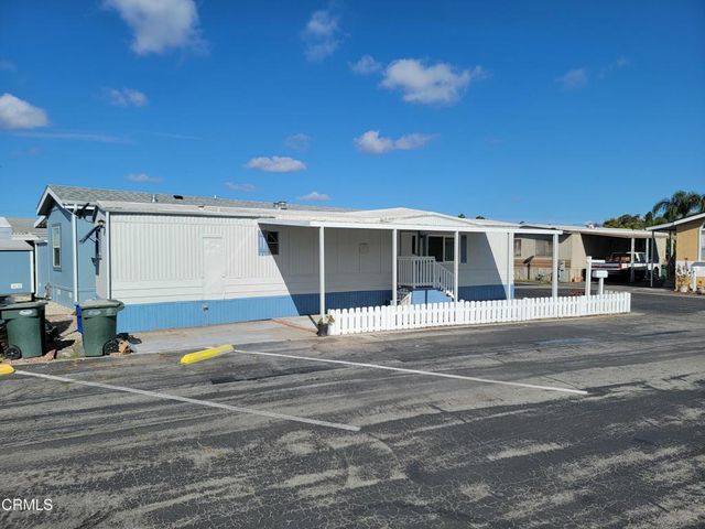 2178 Thrush Avenue J, Oxnard, CA 93033