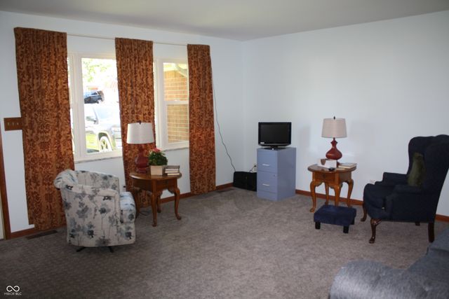8221 S Delaware Street, Indianapolis, IN 46227