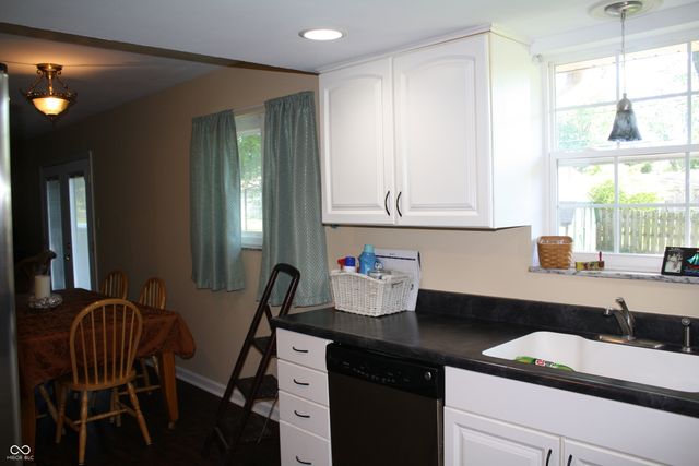 8221 S Delaware Street, Indianapolis, IN 46227