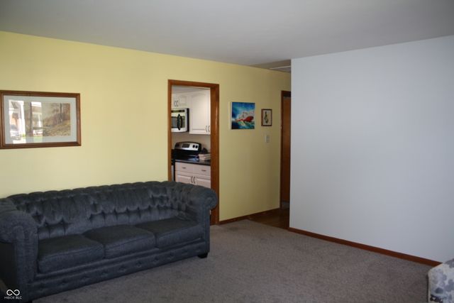 8221 S Delaware Street, Indianapolis, IN 46227