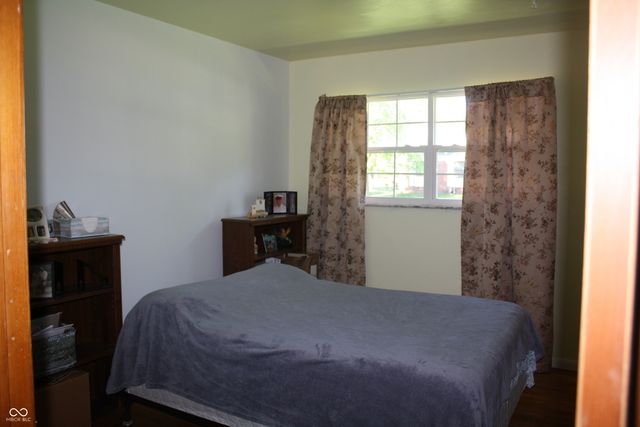 8221 S Delaware Street, Indianapolis, IN 46227