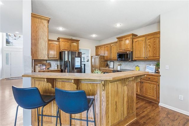 15311 S Navaho Drive, Olathe, KS 66062