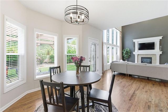 15311 S Navaho Drive, Olathe, KS 66062