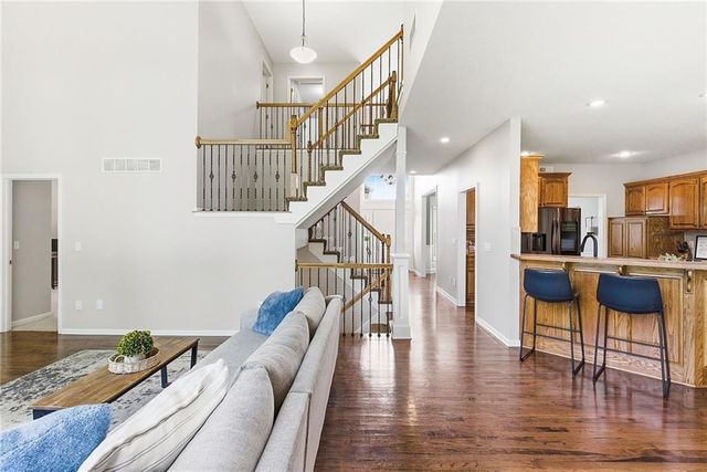 15311 S Navaho Drive, Olathe, KS 66062