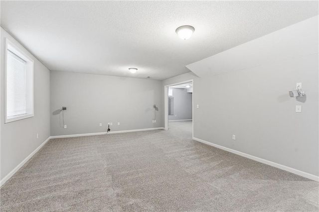 15311 S Navaho Drive, Olathe, KS 66062