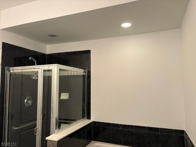 2103 Neville Ct 2103, Franklin Twp., NJ 08873