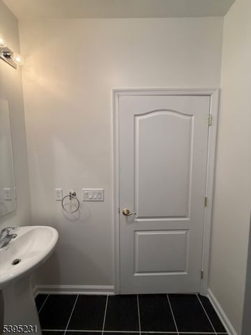 2103 Neville Ct 2103, Franklin Twp., NJ 08873