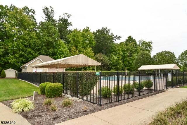 2103 Neville Ct 2103, Franklin Twp., NJ 08873