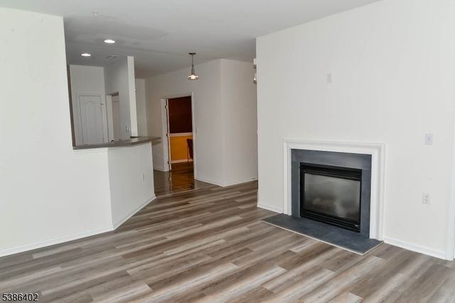 2103 Neville Ct 2103, Franklin Twp., NJ 08873