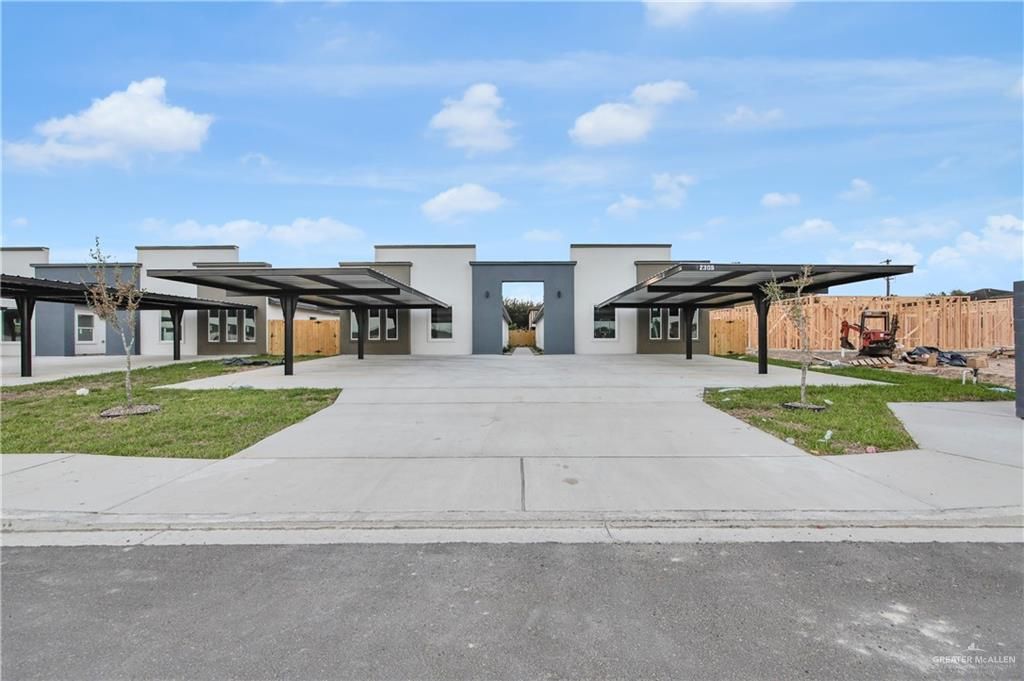 2309 S Hillside Avenue 3, Edinburg, TX 78542