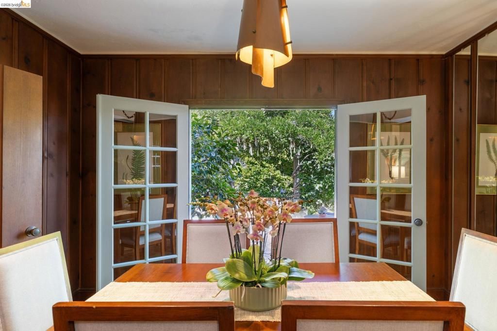 Image 23 of property listing at 706 Hilldale Ave, Berkeley, CA 94708