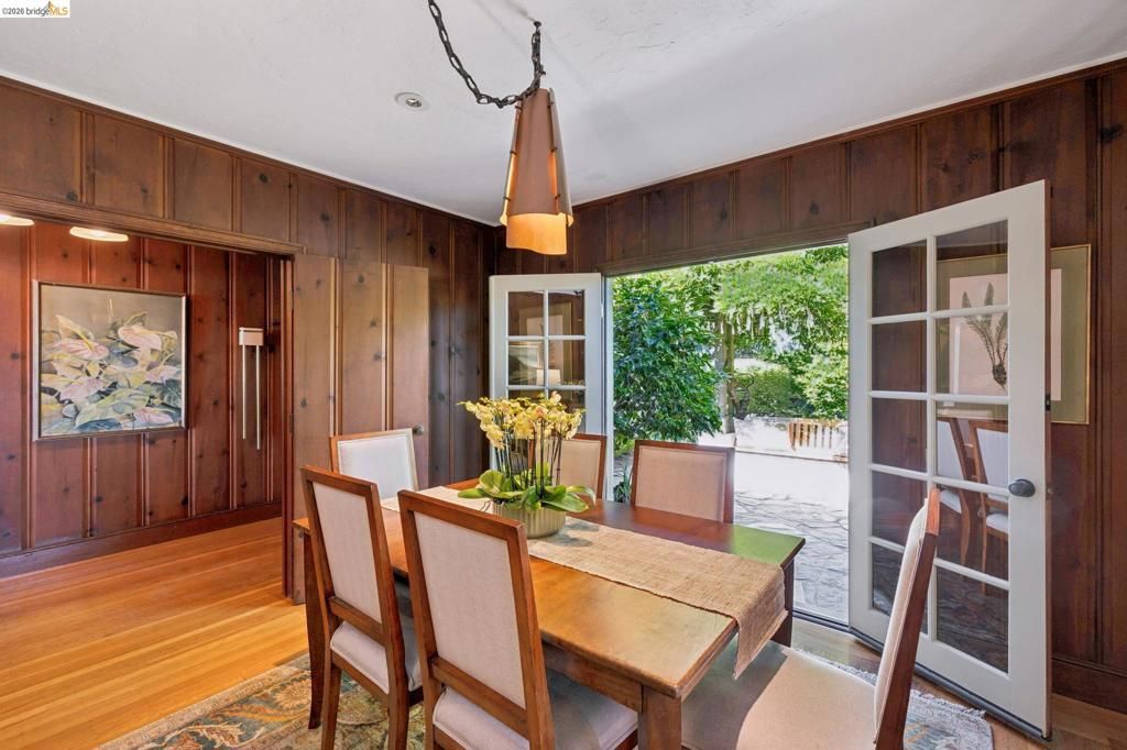 Image 24 of property listing at 706 Hilldale Ave, Berkeley, CA 94708