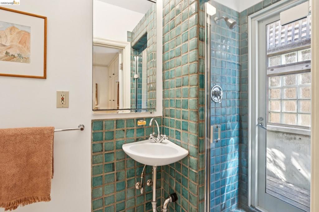 Image 29 of property listing at 706 Hilldale Ave, Berkeley, CA 94708