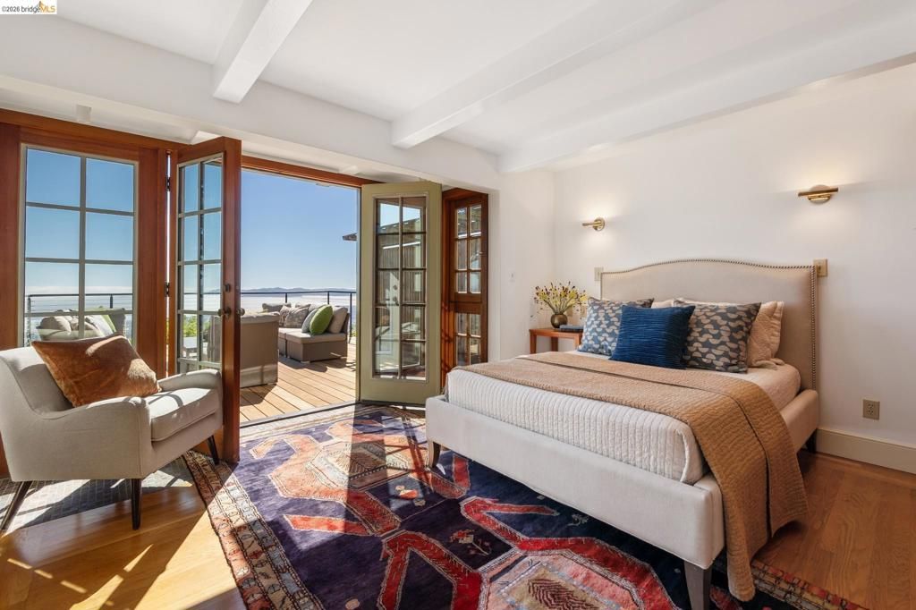 Image 33 of property listing at 706 Hilldale Ave, Berkeley, CA 94708