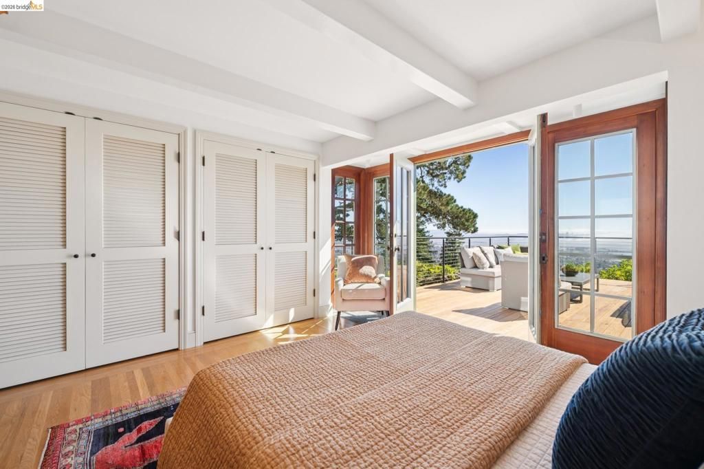 Image 34 of property listing at 706 Hilldale Ave, Berkeley, CA 94708
