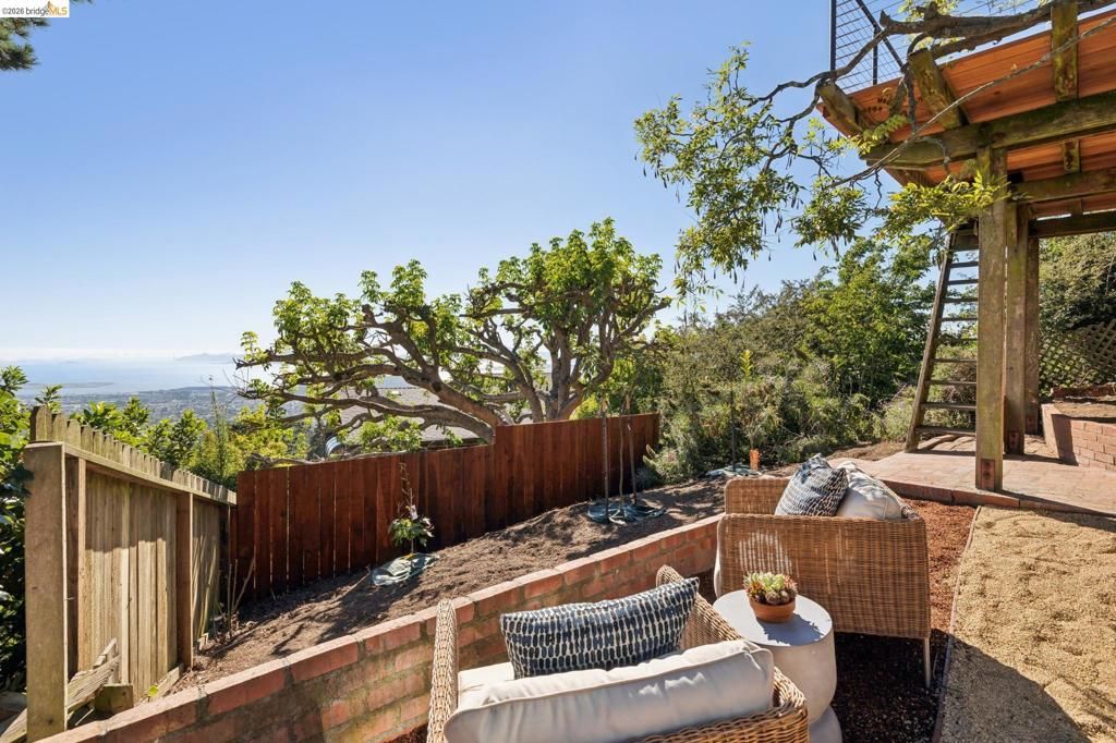 Image 74 of property listing at 706 Hilldale Ave, Berkeley, CA 94708