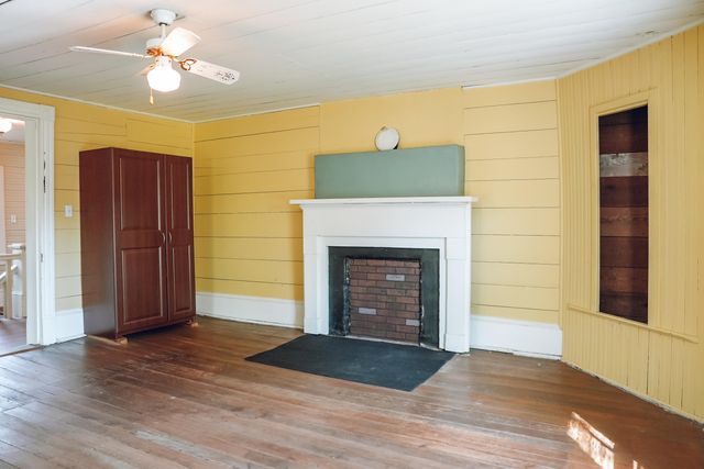 395 Evergreen DR, Spencer, VA 24165