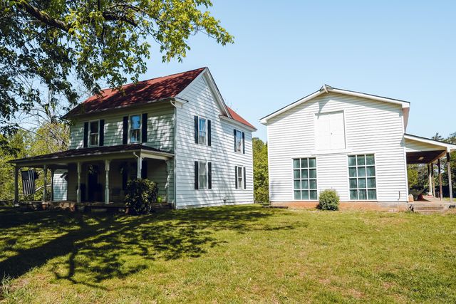 395 Evergreen DR, Spencer, VA 24165