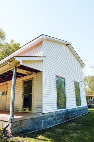 395 Evergreen DR, Spencer, VA 24165