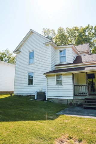 395 Evergreen DR, Spencer, VA 24165