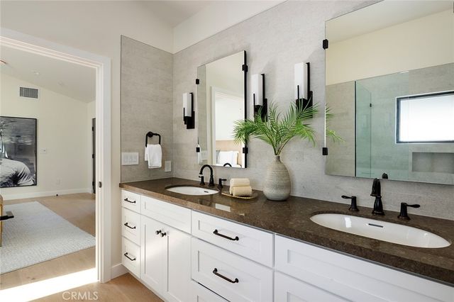 149 Avenida De La Paz, San Clemente, CA 92672