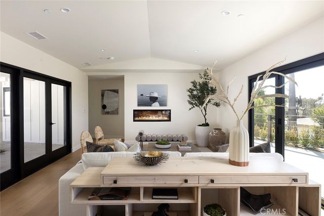 149 Avenida De La Paz, San Clemente, CA 92672