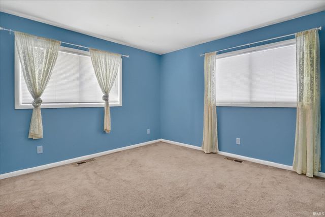 536 Widener Lane, South Bend, IN 46614