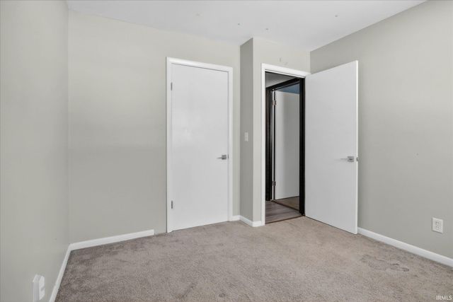 536 Widener Lane, South Bend, IN 46614