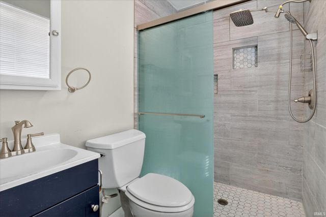 536 Widener Lane, South Bend, IN 46614