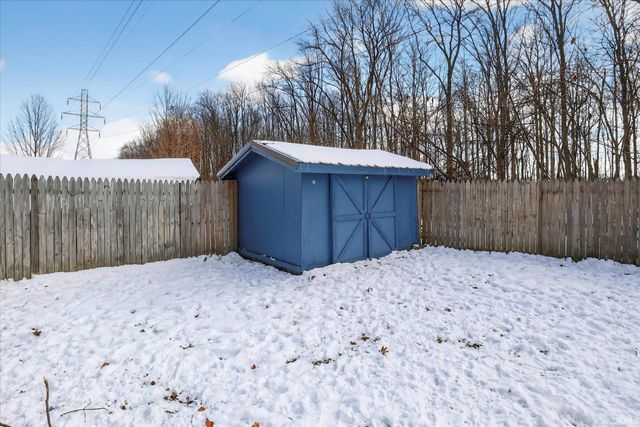 536 Widener Lane, South Bend, IN 46614