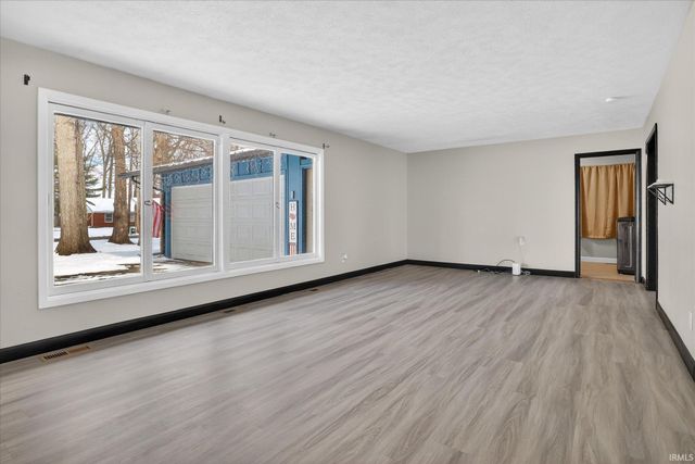 536 Widener Lane, South Bend, IN 46614