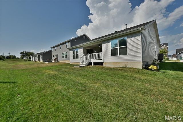 112 Wholesome Way, St Charles, MO 63304
