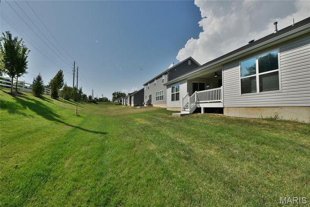 112 Wholesome Way, St Charles, MO 63304