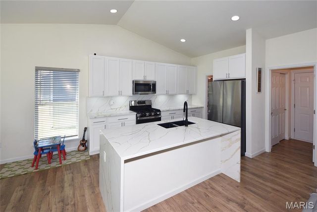 112 Wholesome Way, St Charles, MO 63304