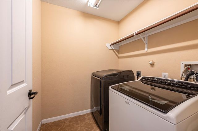 1512 Nacogdoches Valley Drive, League City, TX 77573