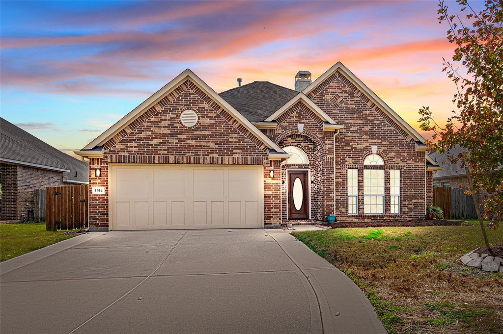 1512 Nacogdoches Valley Drive, League City, TX 77573