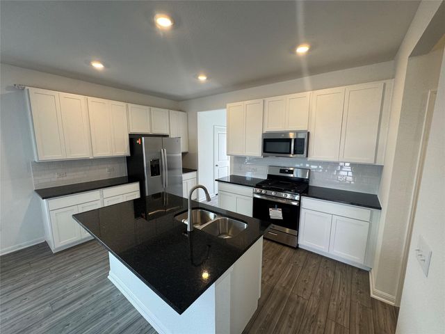 5816 Swedish Farms TRCE, Del Valle, TX 78617