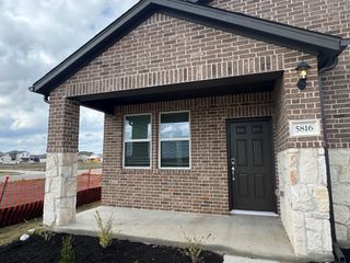 5816 Swedish Farms TRCE, Del Valle, TX 78617