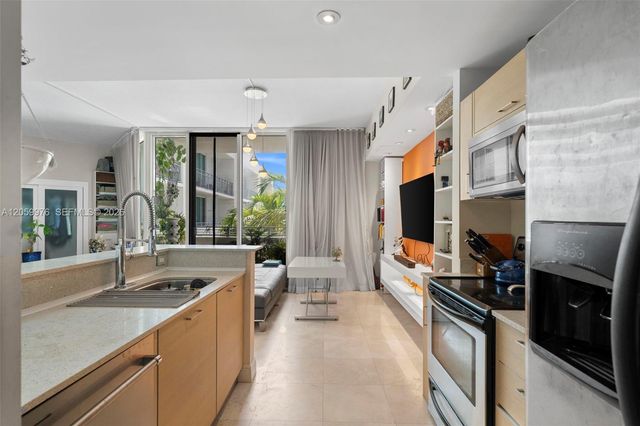350 NE 24th St 703, Miami, FL 33137