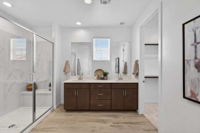 10205 E ULYSSES Avenue, Mesa, AZ 85212