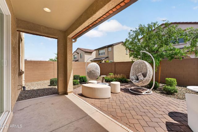 10205 E ULYSSES Avenue, Mesa, AZ 85212