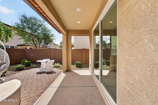 10205 E ULYSSES Avenue, Mesa, AZ 85212