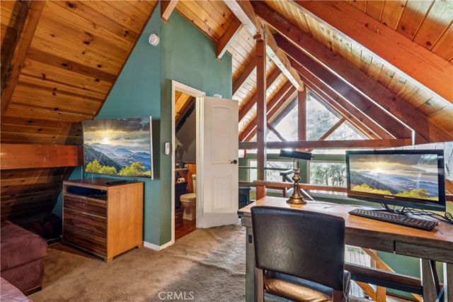 23959 Lakeview Drive, Crestline, CA 92325