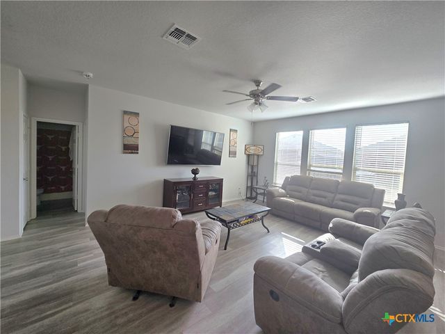 2047 Wigeon Way, Copperas Cove, TX 76522