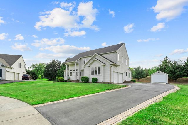 936 LONGWOOD CT, Chalfont, PA 18914