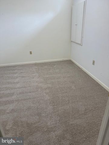 936 LONGWOOD CT, Chalfont, PA 18914
