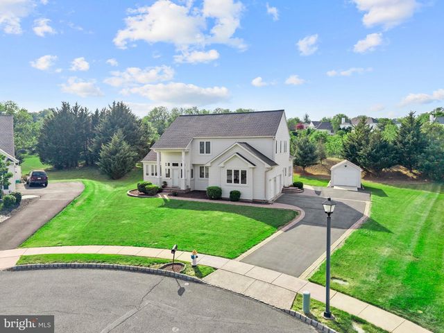 936 LONGWOOD CT, Chalfont, PA 18914