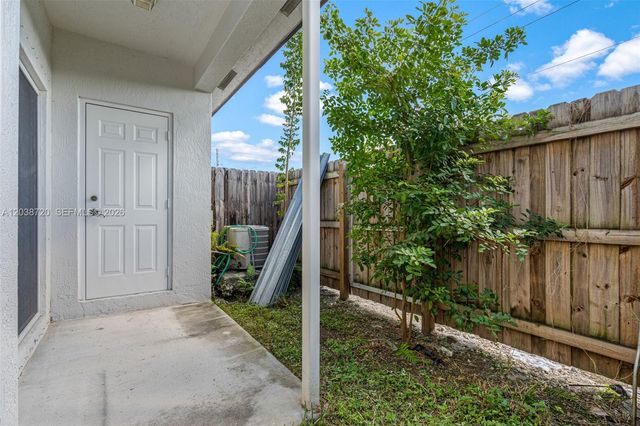 2306 SE 23rd Ter 2306, Homestead, FL 33035
