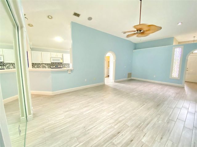 10561 FAIRHAVEN WAY, Orlando, FL 32825