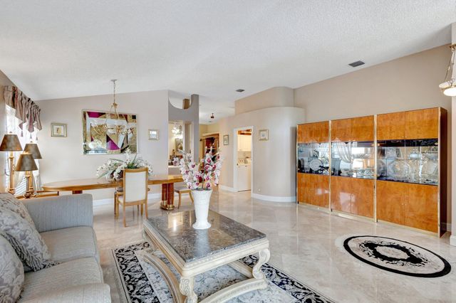 121 Egret Drive, Jupiter, FL 33458